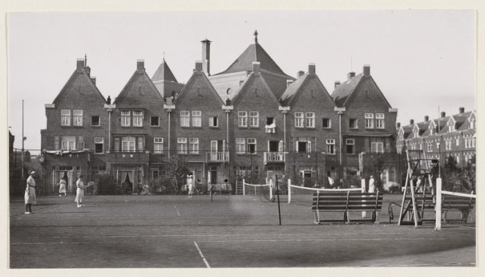 Het tennispark in 1937